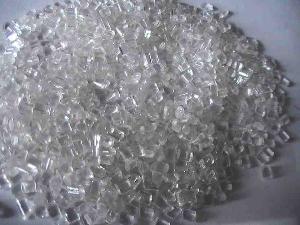 PET塑胶原料 特性、应用与可持续性探讨